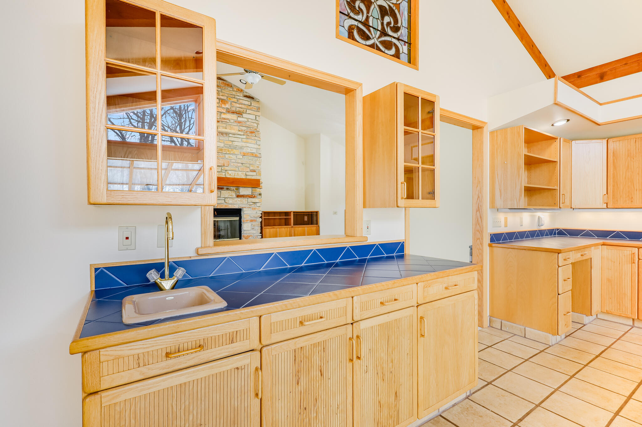 2128 Hunters Ridge Court Manitowoc, WI 54220 - Photo 19 of 71 IMG_7325