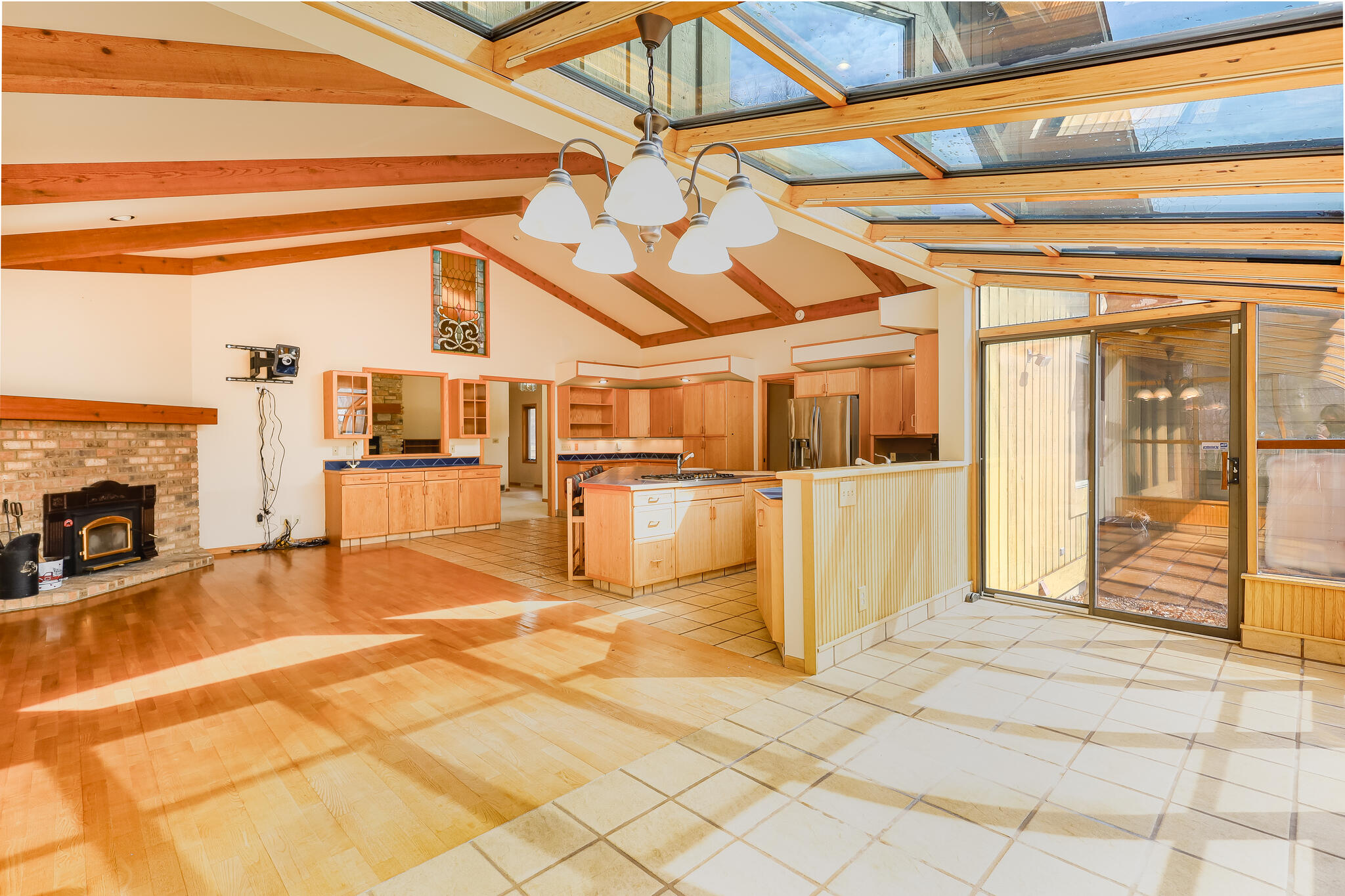 2128 Hunters Ridge Court Manitowoc, WI 54220 - Photo 22 of 71 IMG_7305