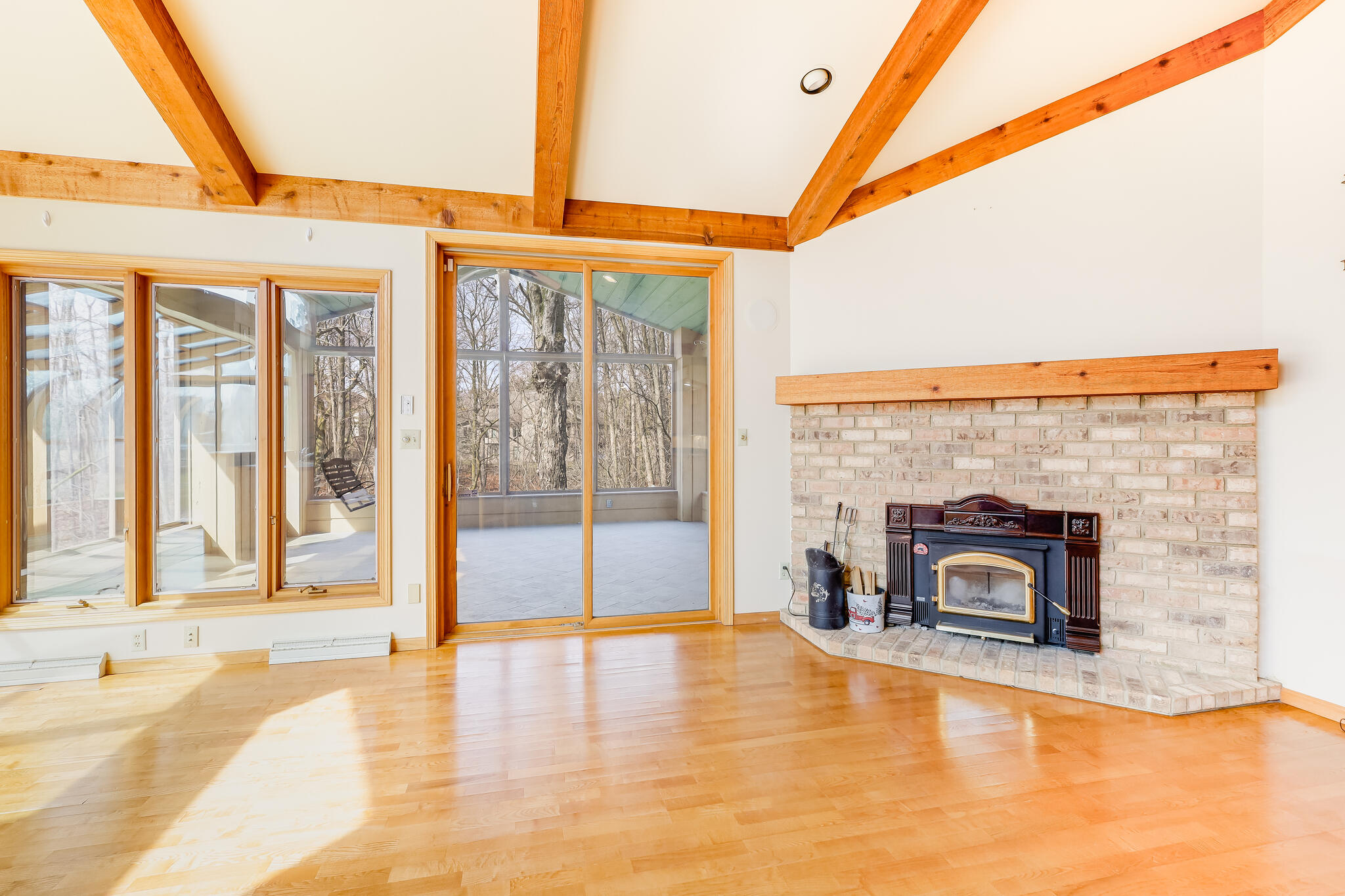 2128 Hunters Ridge Court Manitowoc, WI 54220 - Photo 27 of 71 IMG_7330