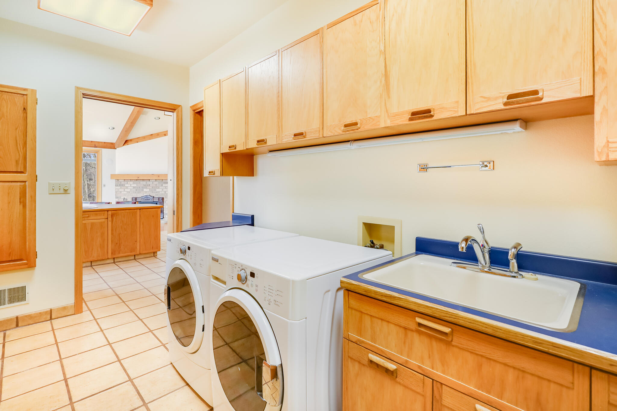 2128 Hunters Ridge Court Manitowoc, WI 54220 - Photo 45 of 71 IMG_7195