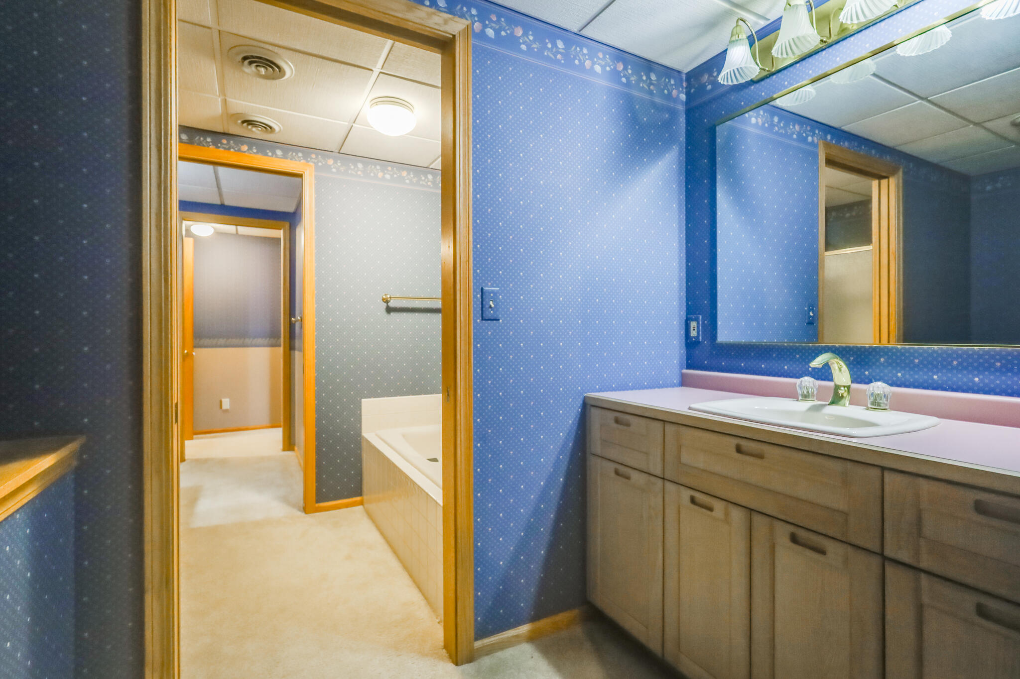 2128 Hunters Ridge Court Manitowoc, WI 54220 - Photo 56 of 71 IMG_7690