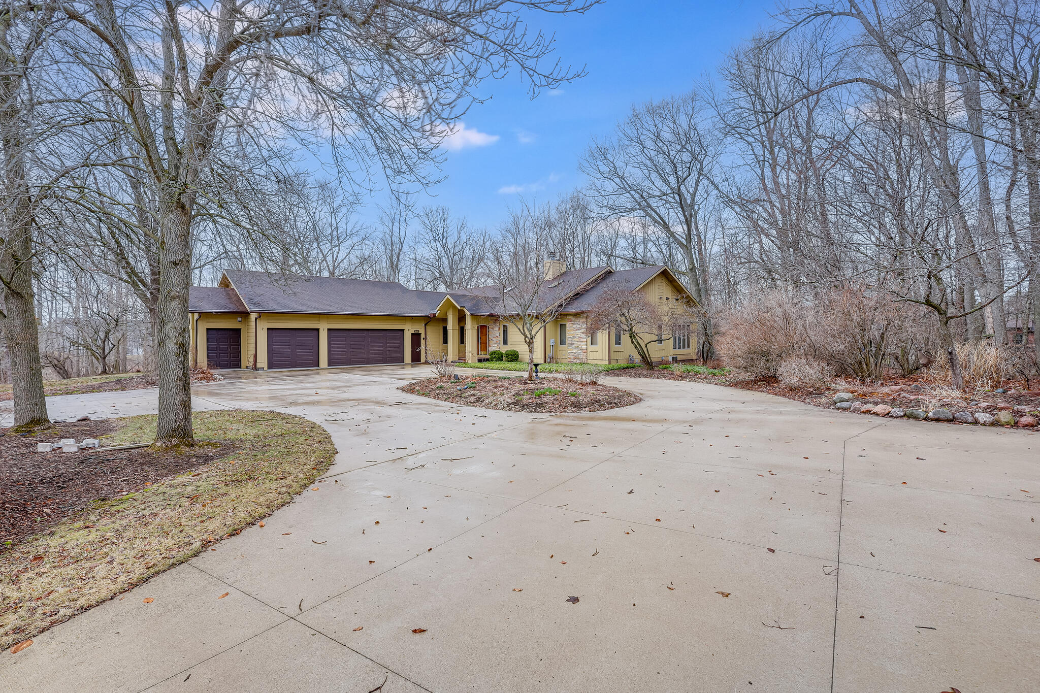 2128 Hunters Ridge Court Manitowoc, WI 54220 - Photo 59 of 71 IMG_7115