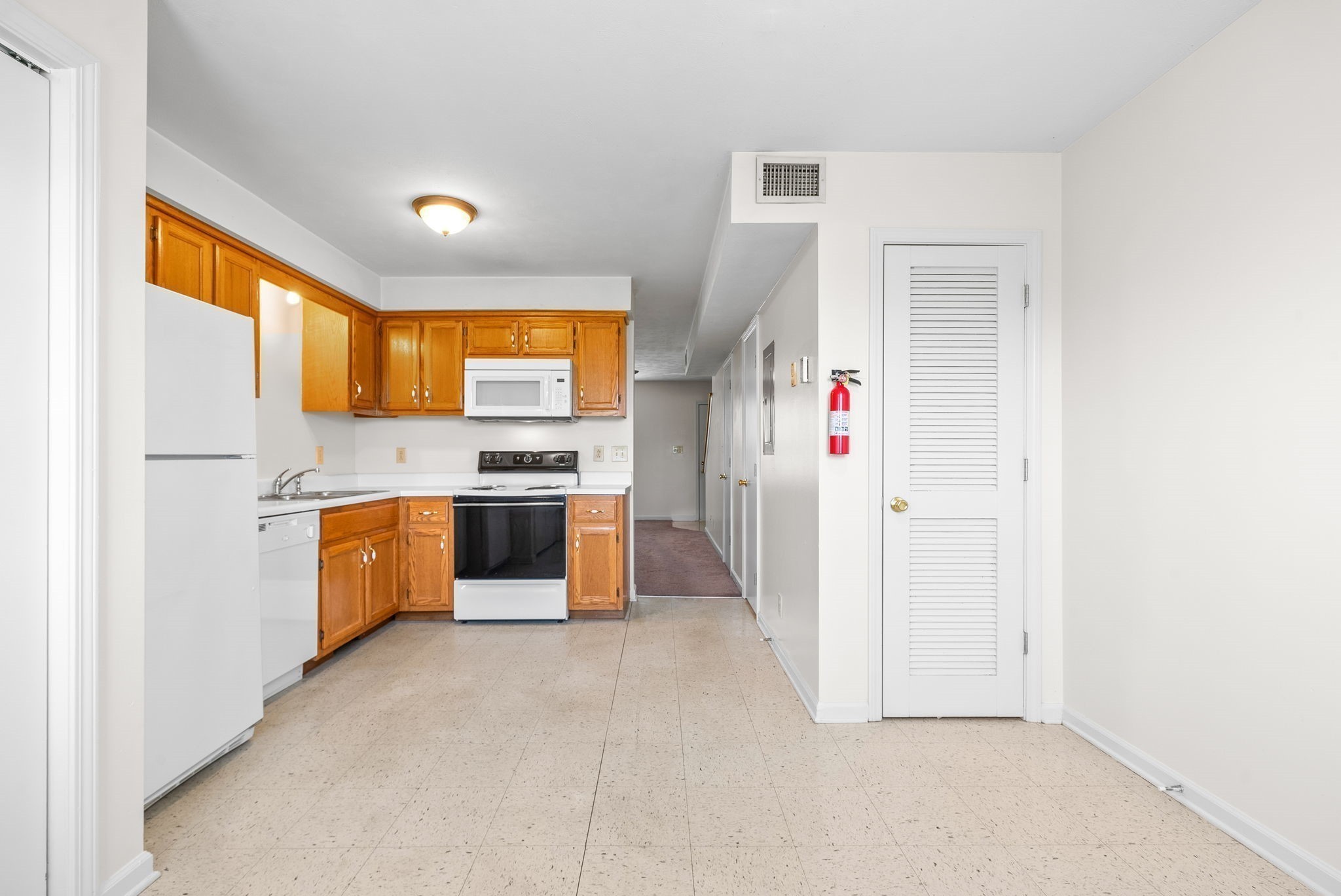 690 Needmore Road, Unit B Clarksville, TN 37040 - Photo 12 of 24