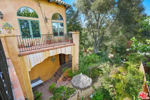 $1,999,000 | 754 Basin Drive, Topanga, CA 90290