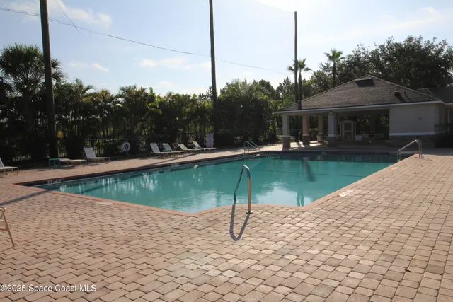 $2,400 | 947 Remington Green Drive Southeast, Palm Bay, FL 32909