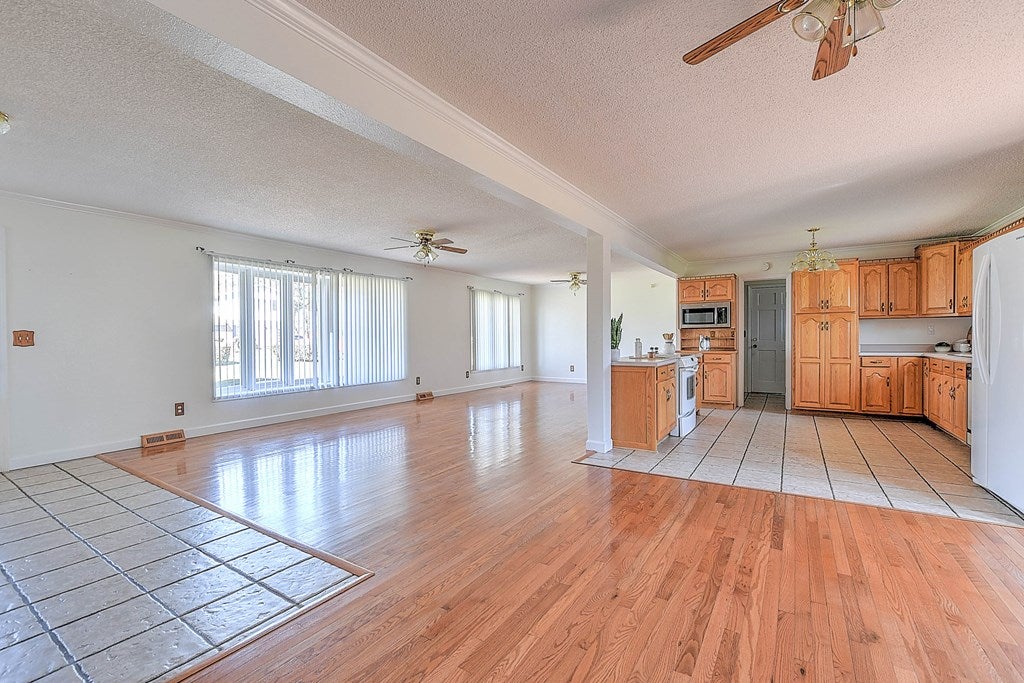 509 Bottom Road Raven, VA 24639 - Photo 7 of 28 Gallery Image 7