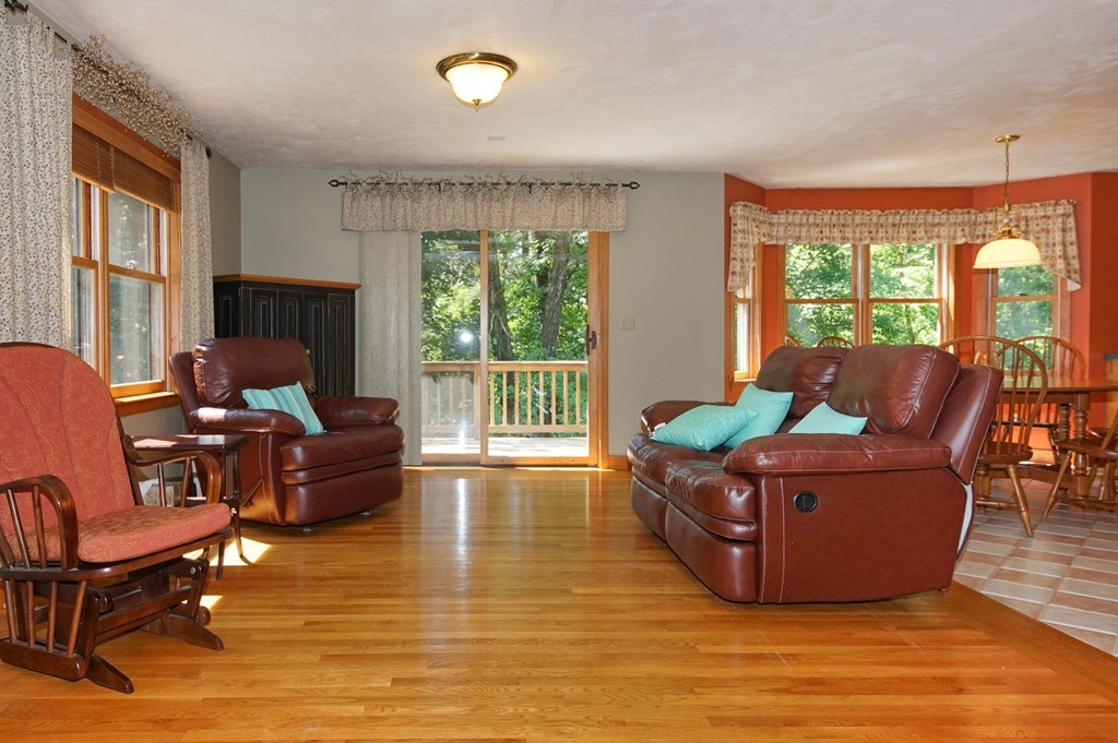 19 Riley Road Northborough, MA 01532 - Photo 7 of 29 Gallery Image 7
