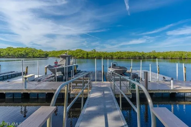 $348,888 | 242 Newport Drive, Unit 502, Naples, FL 34114