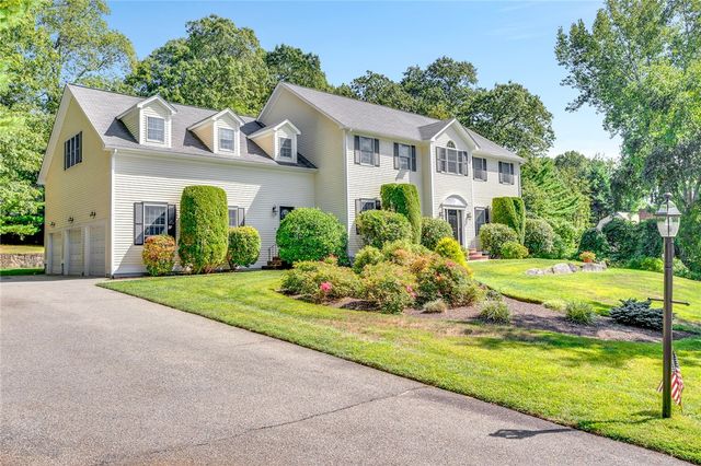 $1,100,000 | 185 Joseph Court, Warwick, RI 02886