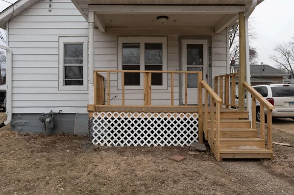 $109,000 | 2914 Sewell Street, Rockford, IL 61109