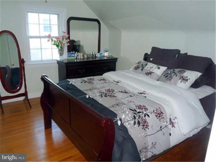 352 Lynn Road Springfield, PA 19064 - Photo 12 of 15