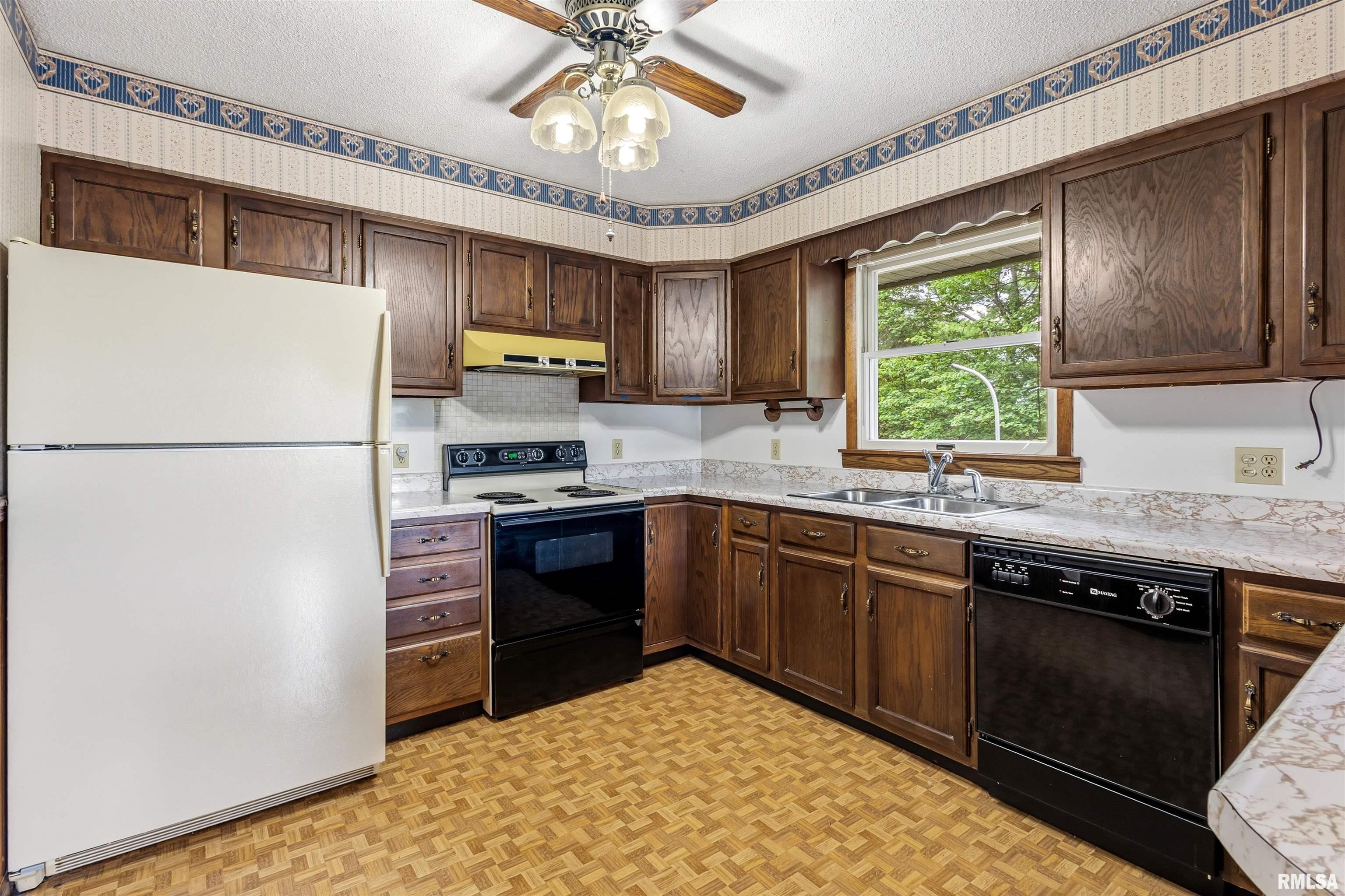 3940 Gilead Church Road Simpson, IL 62985 - Photo 11 of 34
