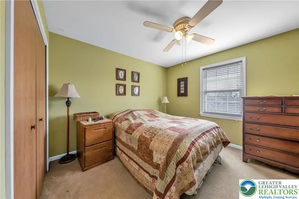 $370,000 | 4 Olde Penn Drive, Easton, PA 18045