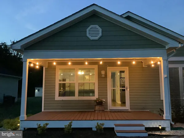 $299,900 | 194 Craig Street, Mount Jackson, VA 22842