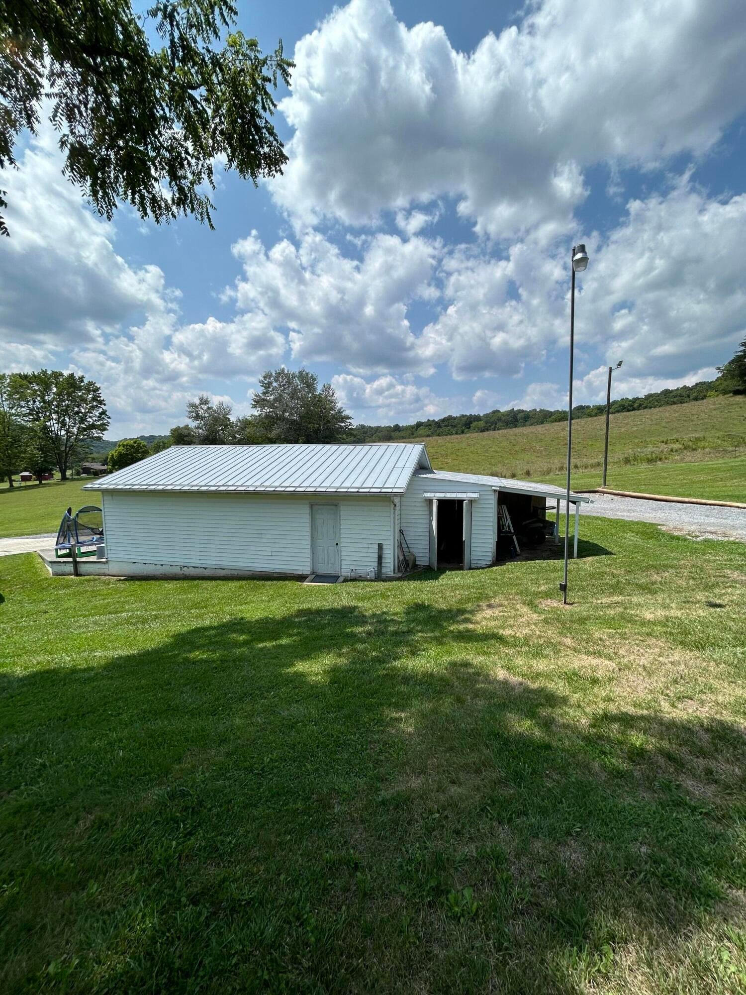 1836 Adair Road Peterstown, WV 24963 - Photo 72 of 138 Gallery Image 72