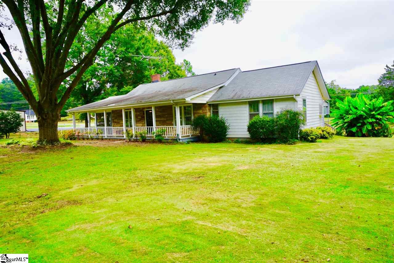 68 Matlock Circle Greer, SC 29651 - Photo 2 of 35 Gallery Image 2