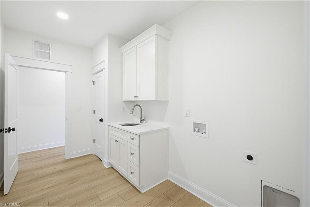 769 Morris Road Winston-Salem, NC 27101 - Photo 29 of 48 Laundry Room