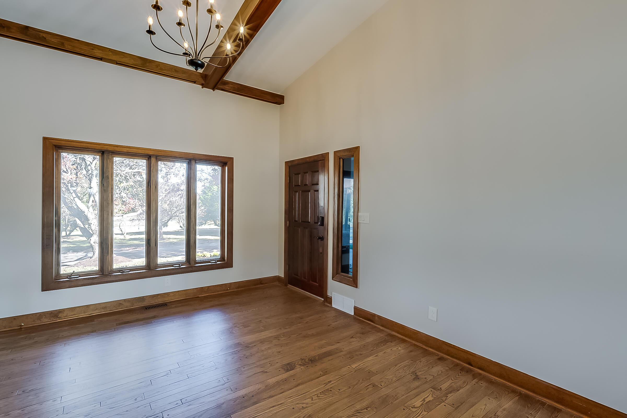 5376 Stewart Road Lexington, KY 40516 - Photo 10 of 98 Foyer Area
