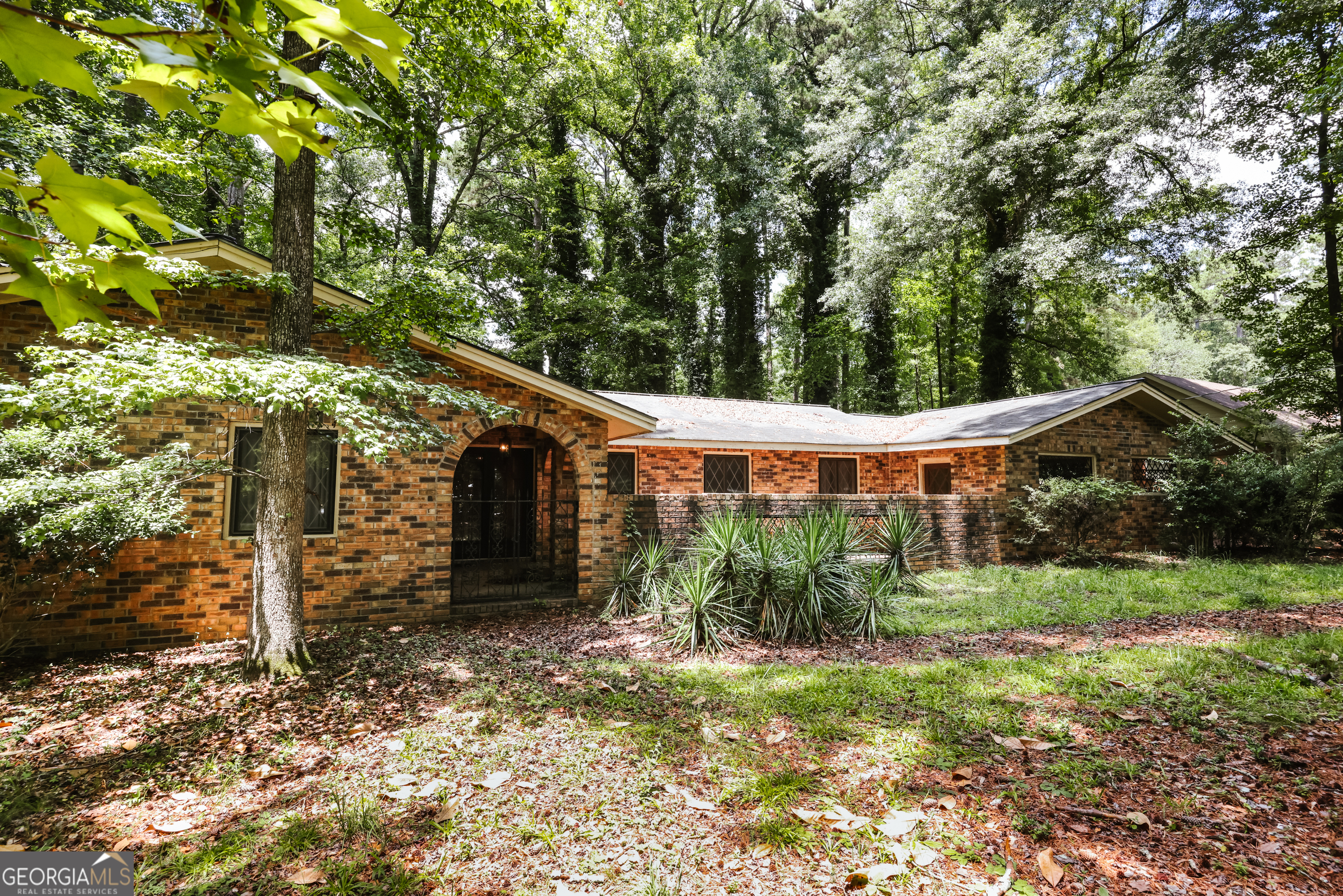 320 Kings Road Athens, GA 30606 - Photo 1 of 38