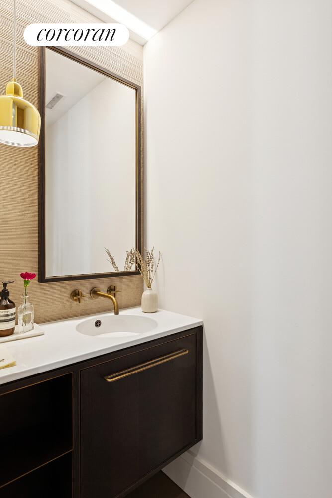 39 West 23rd Street, Unit 8B Manhattan, NY 10010 - Photo 6 of 10