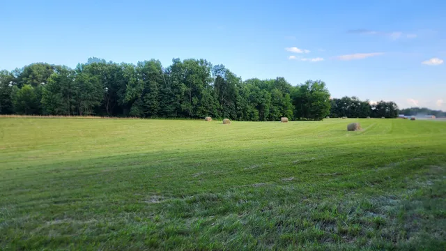 $2,100,000 | 11213 Yellow Bank Road, Laurel, IN 47024