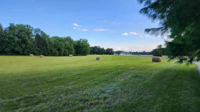 $2,100,000 | 11213 Yellow Bank Road, Laurel, IN 47024