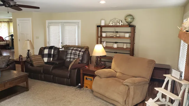 $2,100,000 | 11213 Yellow Bank Road, Laurel, IN 47024