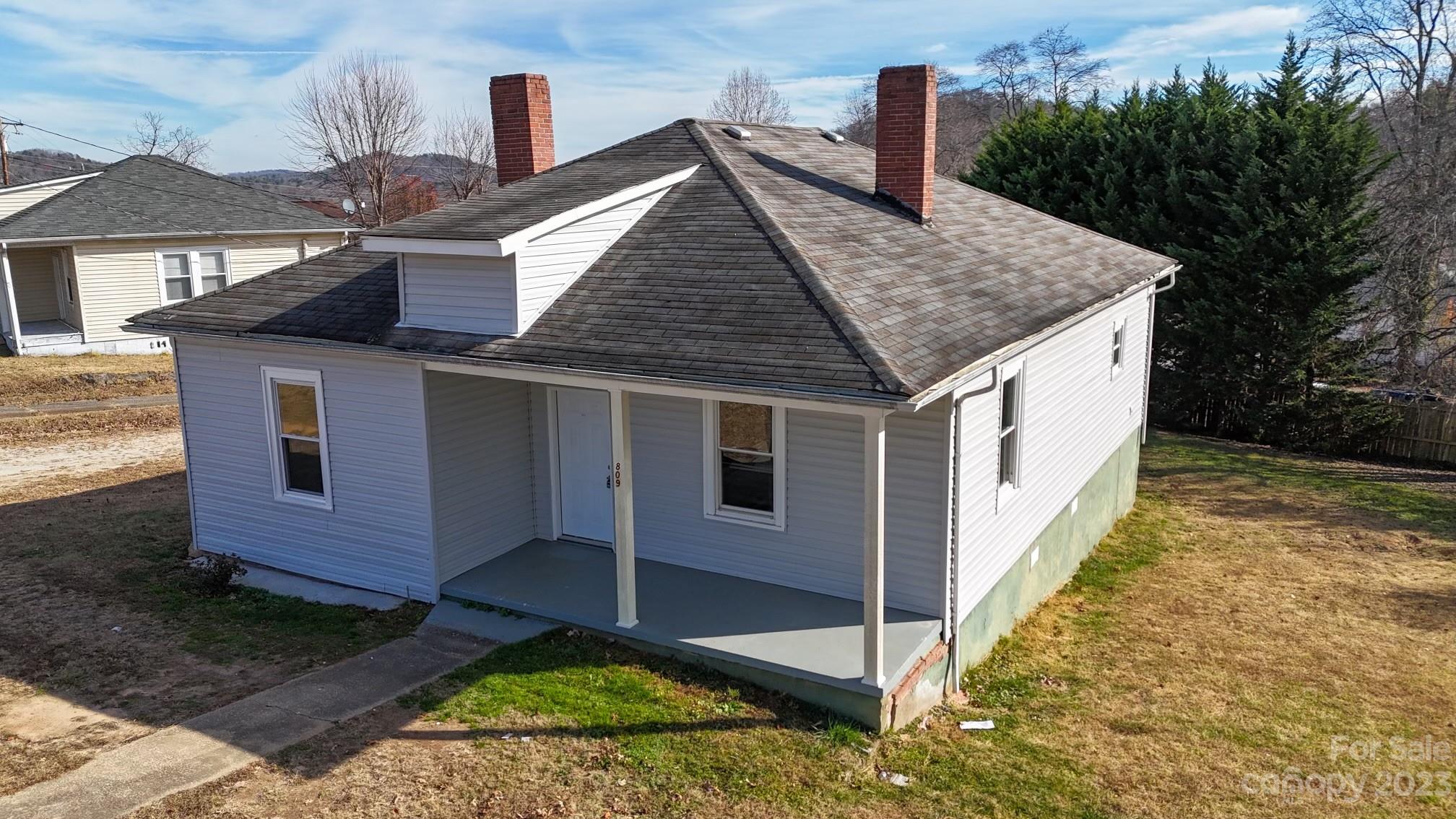 809 Connelly Springs Road Lenoir, NC 28645 - Photo 6 of 23 Gallery Image 6
