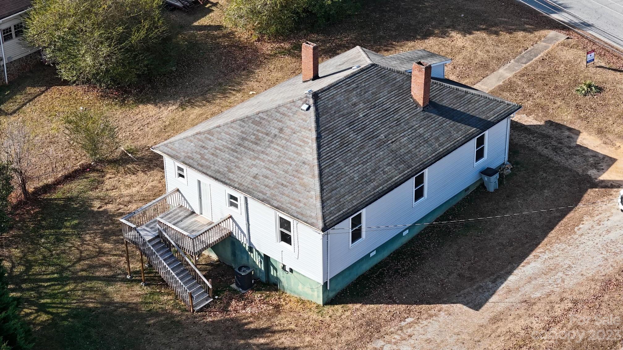 809 Connelly Springs Road Lenoir, NC 28645 - Photo 7 of 23 Gallery Image 7