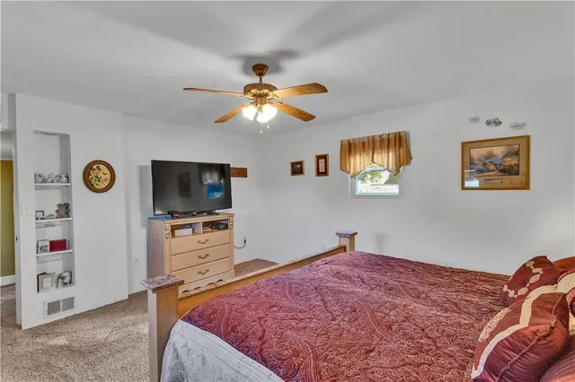 $178,900 | 213 Whittier Street, Vandergrift, PA 15690