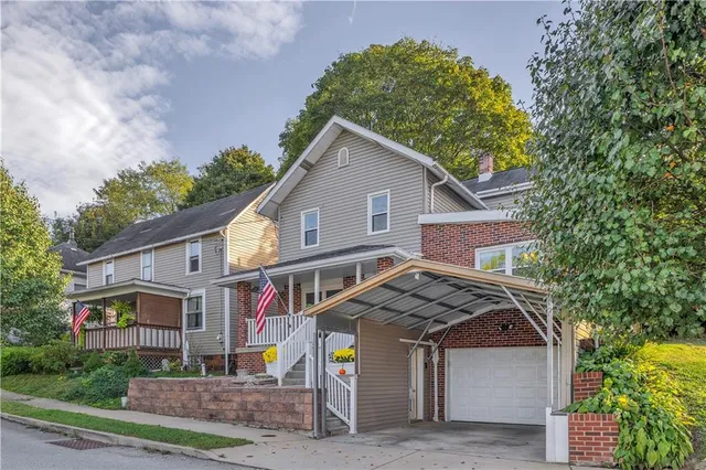 $178,900 | 213 Whittier Street, Vandergrift, PA 15690