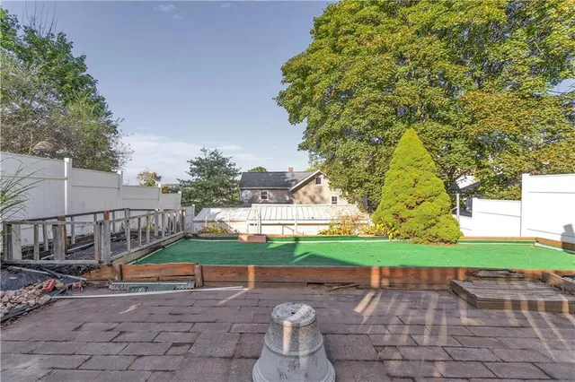 $178,900 | 213 Whittier Street, Vandergrift, PA 15690