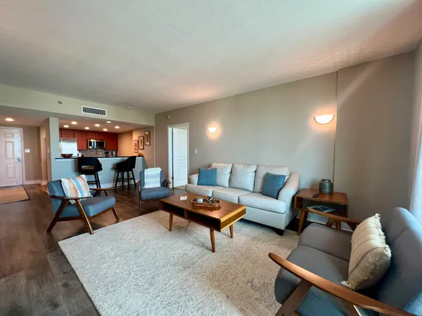 $339,000 | 300 South Duval Street, Unit 1705, Tallahassee, FL 32301