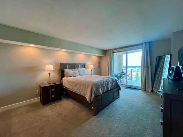 $339,000 | 300 South Duval Street, Unit 1705, Tallahassee, FL 32301