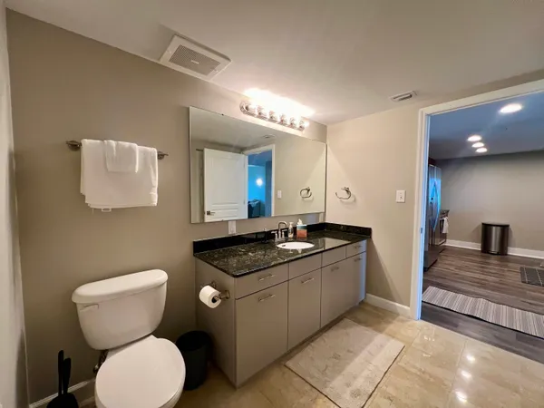 $339,000 | 300 South Duval Street, Unit 1705, Tallahassee, FL 32301