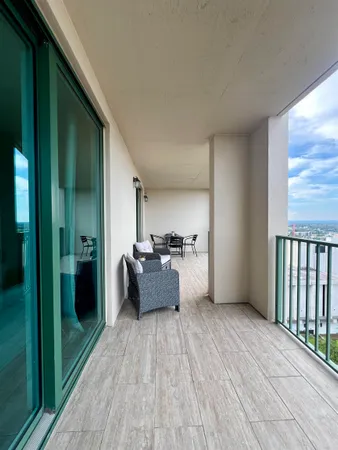 $339,000 | 300 South Duval Street, Unit 1705, Tallahassee, FL 32301