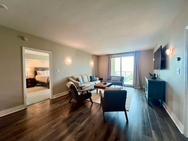 $339,000 | 300 South Duval Street, Unit 1705, Tallahassee, FL 32301