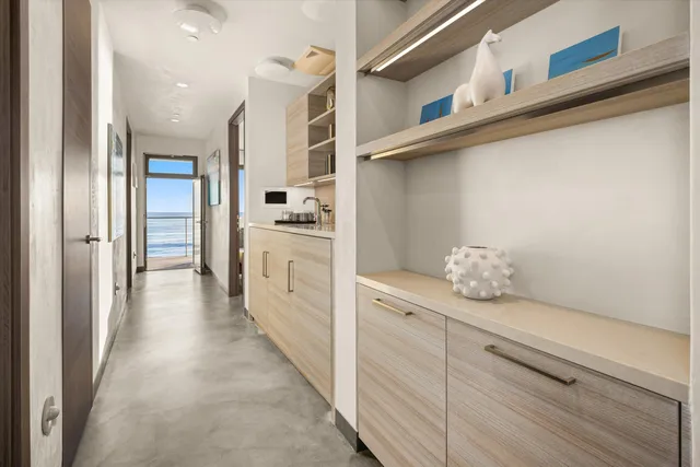 $7,900,000 | 6768 Breakers Way, Ventura, CA 93001