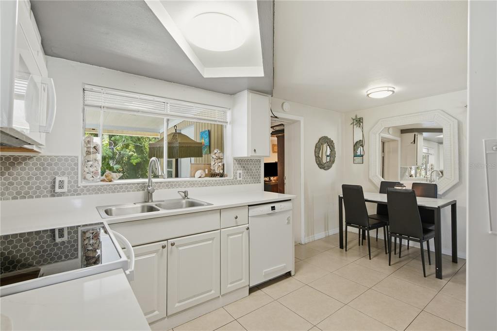 9210 Unicorn Avenue Port Richey, FL 34668 - Photo 6 of 28