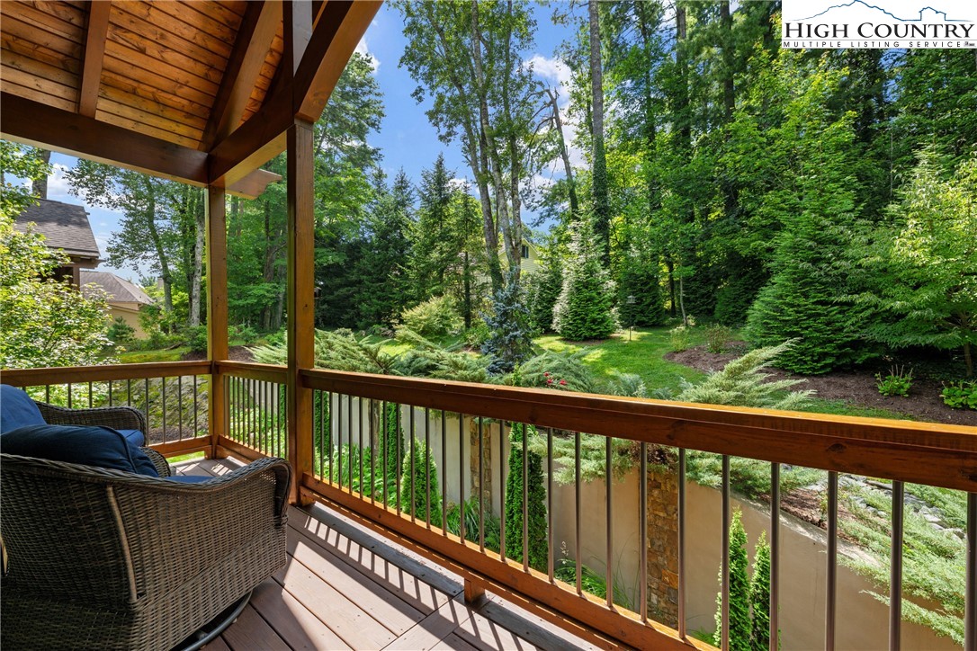 486 Ransom Street, Unit A2 Blowing Rock, NC 28605 - Photo 12 of 27 Gallery Image 12
