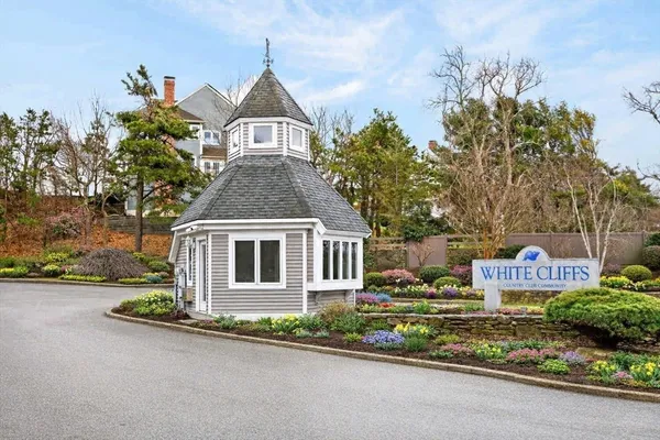 $539,000 | 62 Fairway Drive, Unit 62, Plymouth, MA 02360