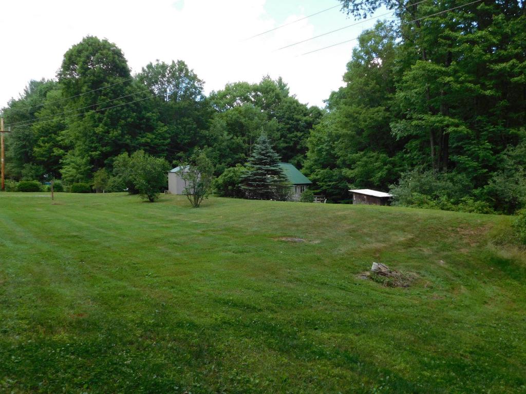 74 Trail Road Putney, VT 05346 - Photo 4 of 14