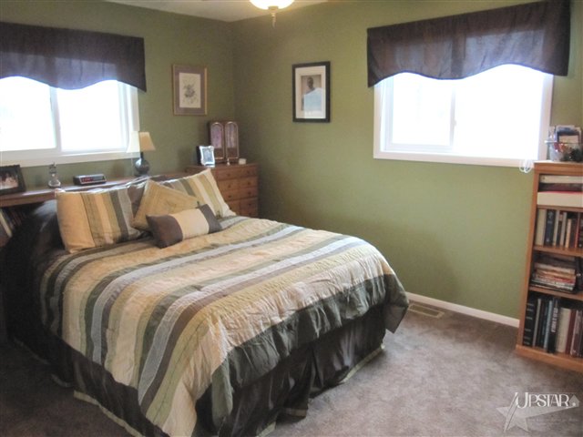 4714 West Wallen Road Fort Wayne, IN 46818 - Photo 16 of 30 Gallery Image 16