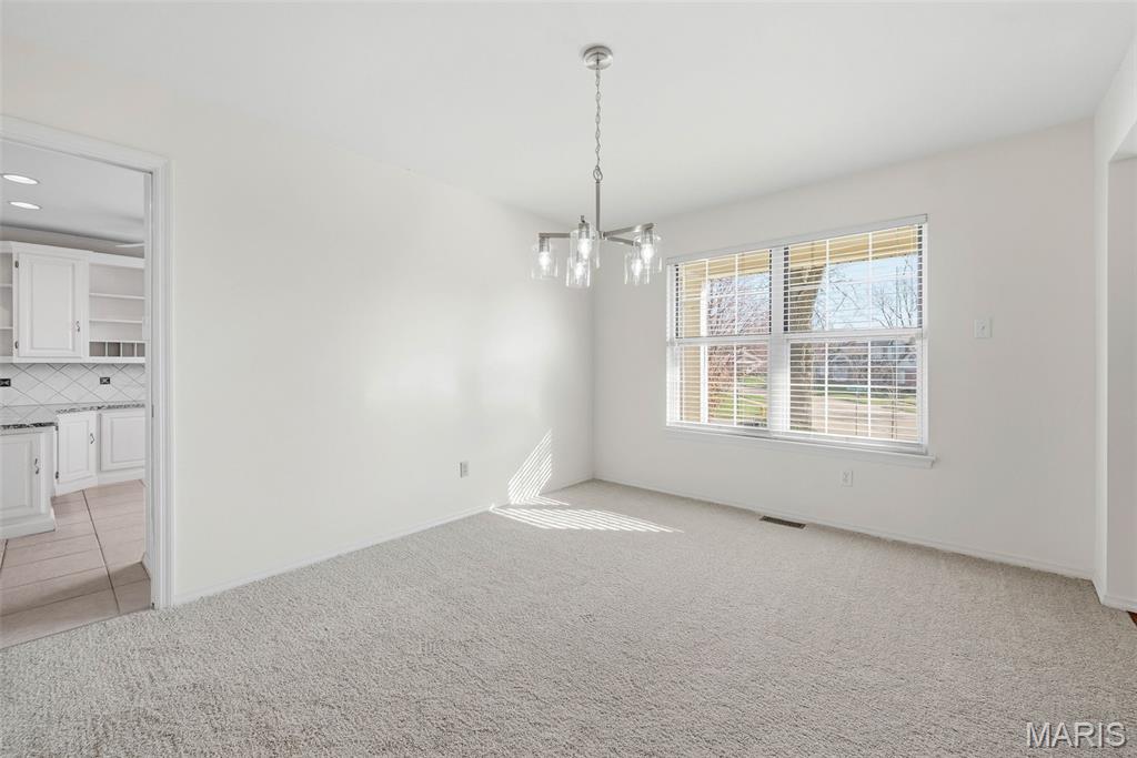 1833 Baxter Ridge Drive Chesterfield, MO 63017 - Photo 18 of 51