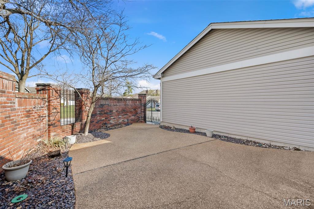 1833 Baxter Ridge Drive Chesterfield, MO 63017 - Photo 46 of 51