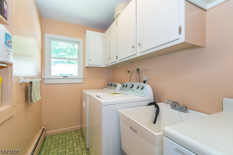 10 Campo Road Randolph, NJ 07869 - Photo 31 of 49 a utility room with dryer and washer