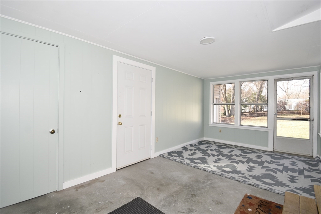 170 Blanche Street Springfield, MA 01119 - Photo 23 of 32 Gallery Image 23