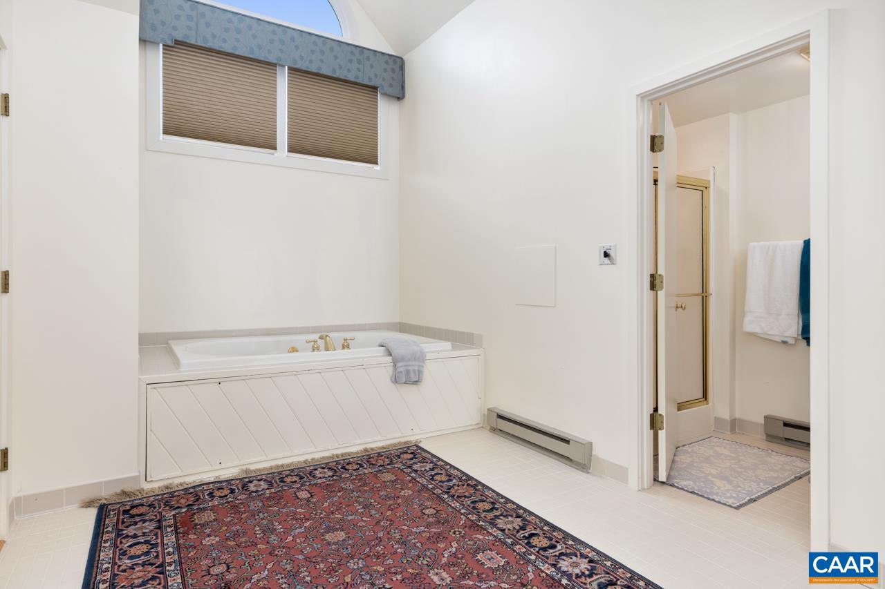 1706 High Ridge Wintergreen, VA 22967 - Photo 35 of 36 a view of an empty room