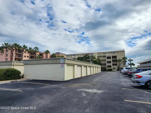$2,600 | 5050 Ocean Beach Boulevard, Unit 502, Cocoa Beach, FL 32931