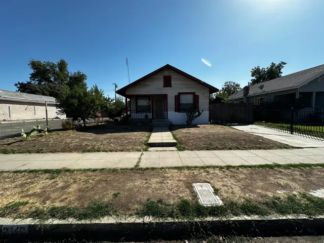 $242,000 | 2340 East Clay Avenue, Fresno, CA 93701